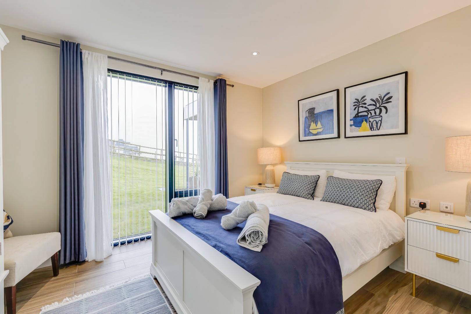 Apartment 6, Horizon, Slon Lane, Ogmore By Sea, Vale of Glamorgan, CF32 0PN